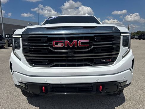 Used 2023 GMC Sierra 1500 AT4 AWD/4WD image 10