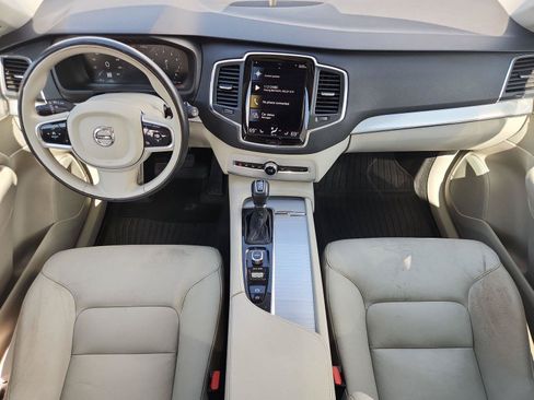 Used 2017 Volvo XC90 T6 Momentum w/ Vision Package AWD/4WD image 21