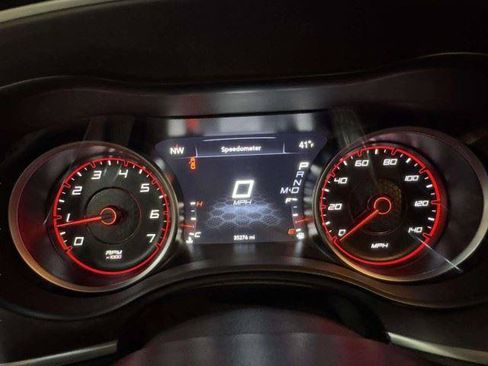 Used 2022 Dodge Charger SXT AWD/4WD image 29