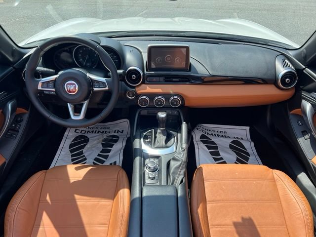 Used 2019 FIAT 124 Spider Lusso w/ Navigation & Sound Group RWD image 20