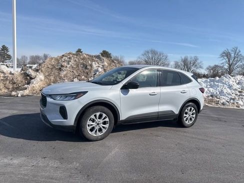Used 2025 Ford Escape Active image 9