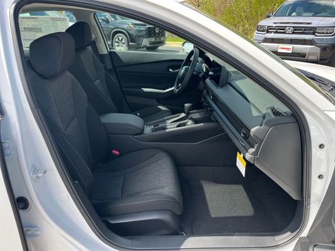 New 2026 Honda Accord SE image 16