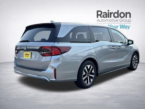 Used 2025 Honda Odyssey EX-L image 7