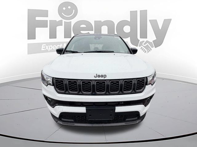Used 2026 Jeep Compass Limited AWD/4WD image 2