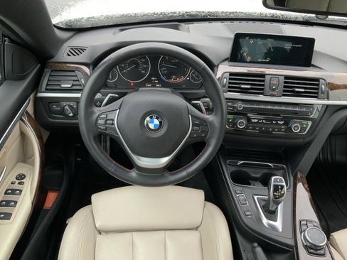 Used 2016 BMW 428i xDrive Convertible image 24