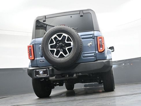 Used 2024 Ford Bronco Outer Banks AWD/4WD image 32
