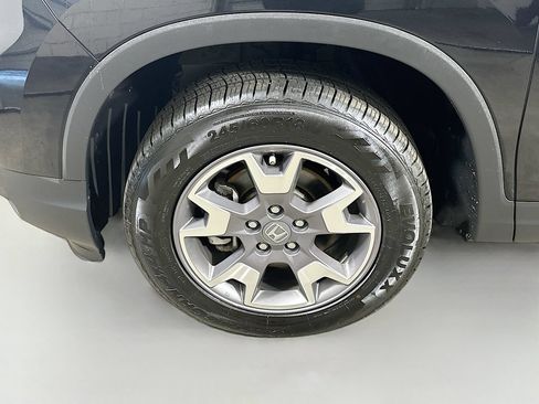 Used 2023 Honda Passport TrailSport image 8