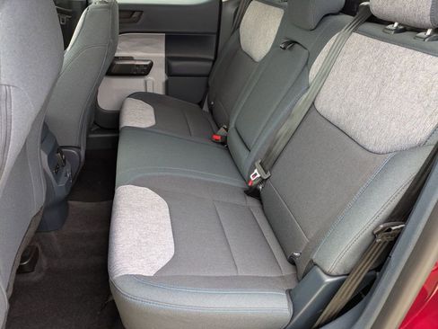 New 2025 Ford Maverick XLT w/ XLT Luxury Package image 17