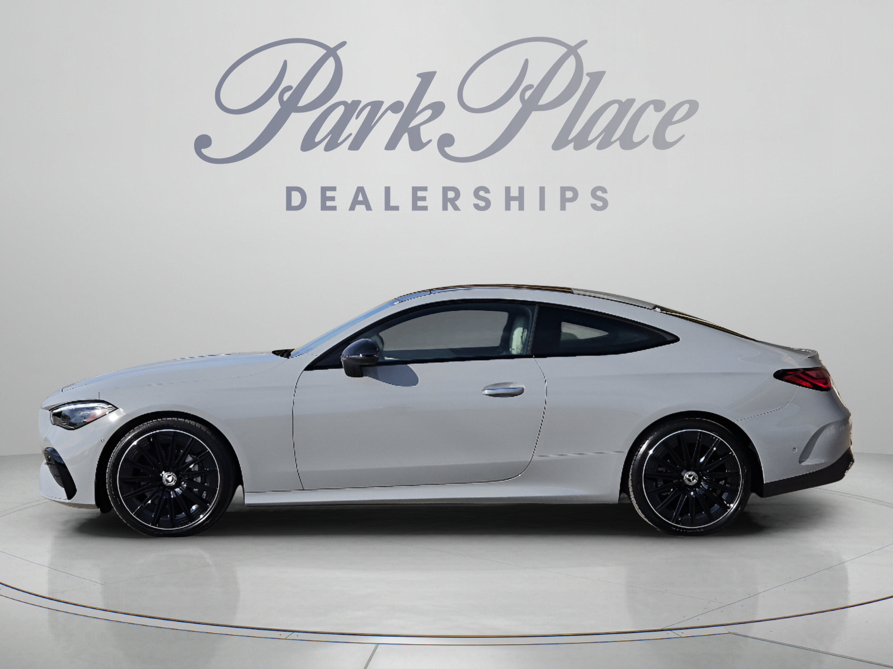 Used 2026 Mercedes-Benz CLE 300 4MATIC Coupe image 2