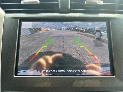 Used 2020 Ford Fusion SE image 27