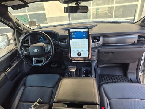Used 2022 Ford F150 Lightning Lariat AWD/4WD image 9