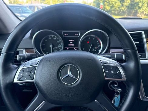 Used 2012 Mercedes-Benz ML 350 4MATIC image 22