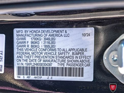 Used 2025 Honda Civic Sport image 40