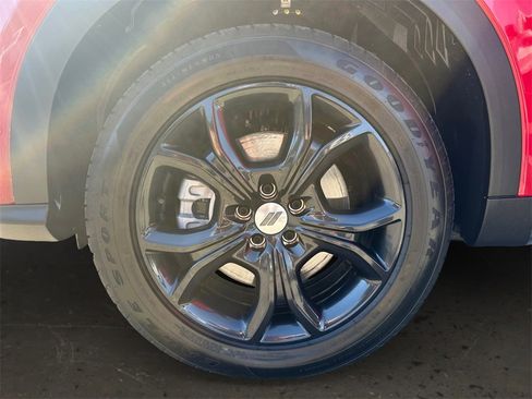 Used 2024 Dodge Hornet GT image 10