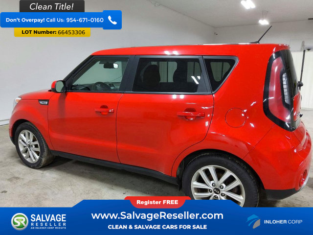 Used 2017 Kia Soul + FWD image 3