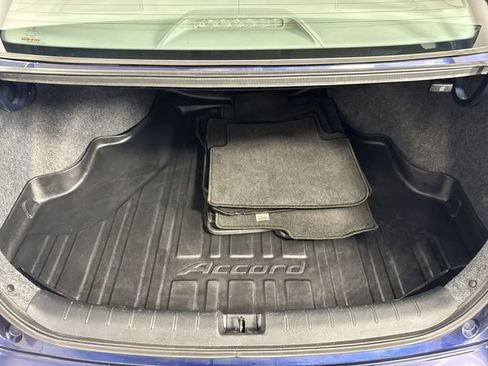 Used 2015 Honda Accord LX image 32