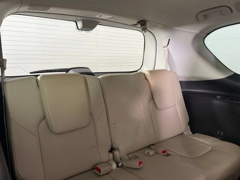 Used 2022 Nissan Armada Platinum w/ Captain's Chairs Package RWD image 32