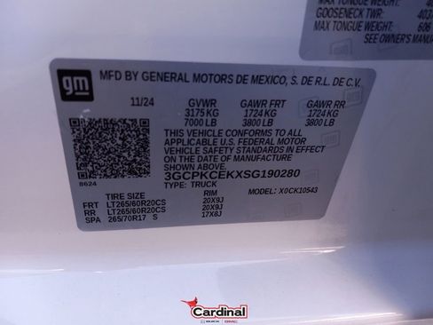 Used 2025 Chevrolet Silverado 1500 Custom Trail Boss w/ LPO, Dark Essentials Package image 36