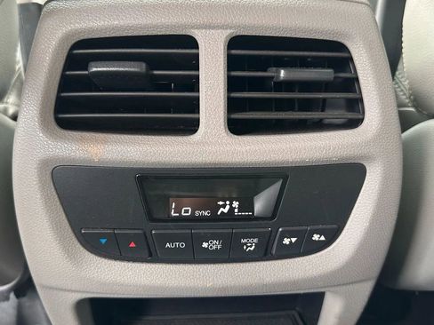 Used 2019 Honda Pilot EX image 17