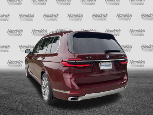 Certified 2025 BMW X7 xDrive40i AWD/4WD image 8