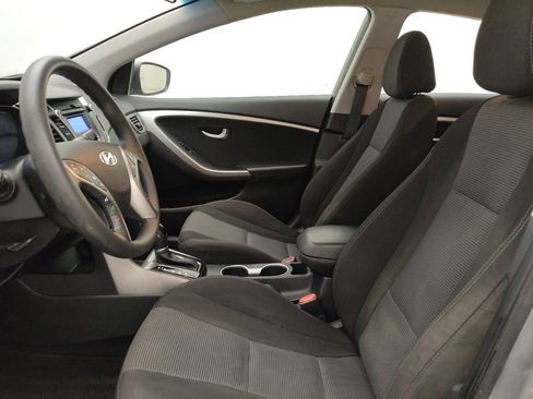 Used 2014 Hyundai Elantra GT FWD image 17
