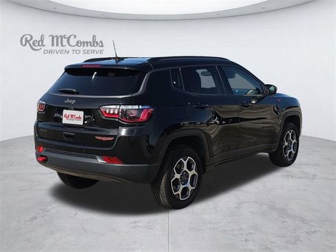 Used 2022 Jeep Compass Trailhawk AWD/4WD image 7