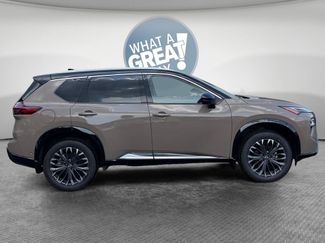 Used 2024 Nissan Rogue Platinum w/ Platinum Premium Package FWD video 2