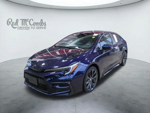 Certified 2025 Toyota Corolla SE FWD image 1