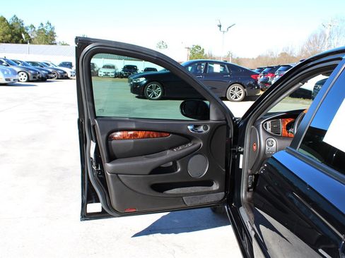 Used 2005 Jaguar X-TYPE 3.0 image 29