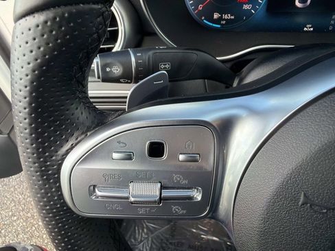 Used 2023 Mercedes-Benz C 300 Coupe image 25