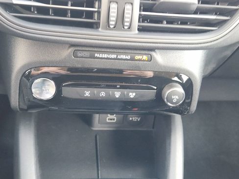 Certified 2025 Ford Escape Active w/ Tech Pack #1 image 18