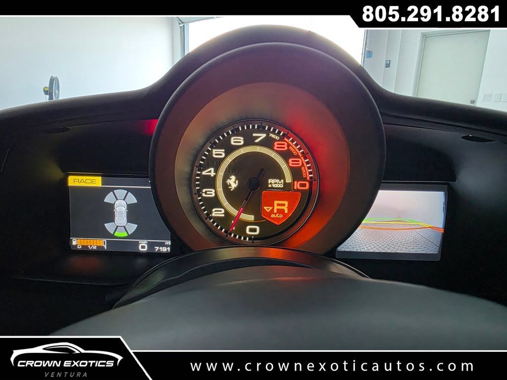 Used 2017 Ferrari 488 GTB RWD image 32