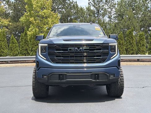 Used 2024 GMC Sierra 1500 Elevation w/ X31 Off-Road Package AWD/4WD image 12