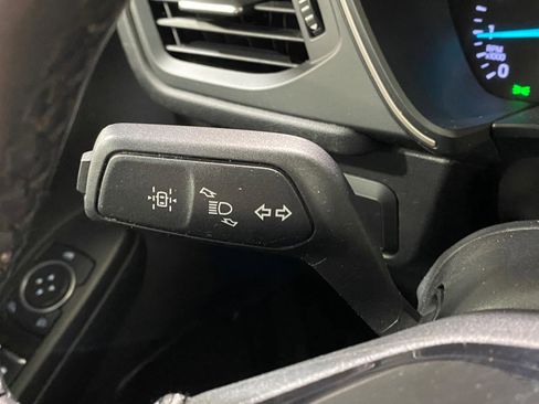 Used 2022 Ford Escape SE w/ Cold Weather Package image 15