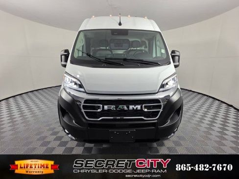 New 2027 RAM ProMaster 2500 w/ Quick Order Package 22G SLT FWD image 2