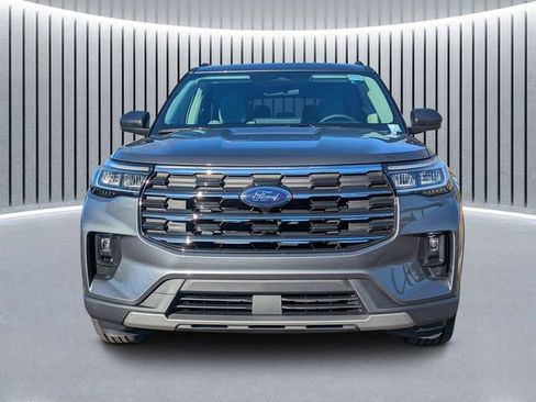 New 2026 Ford Explorer Active w/ Active Comfort Package image 8