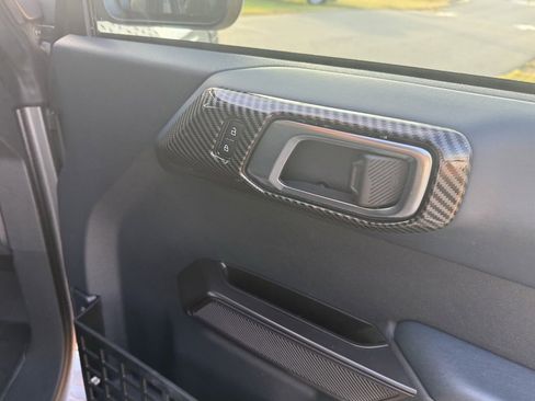 Used 2024 Ford Bronco Outer Banks image 33