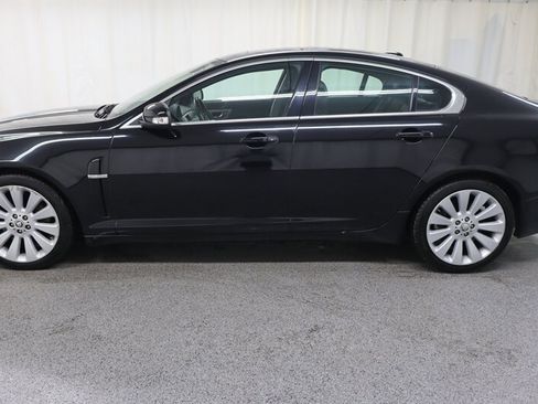 Used 2009 Jaguar XF Premium RWD image 4