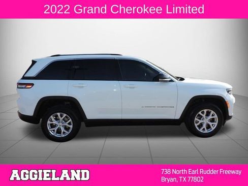 Used 2022 Jeep Grand Cherokee Limited RWD image 2