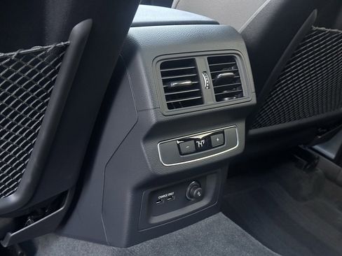 Used 2025 Audi Q5 2.0T Premium Plus image 23
