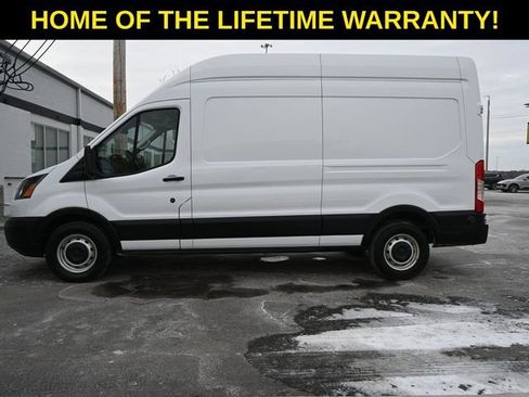 Used 2019 Ford Transit 250 image 9