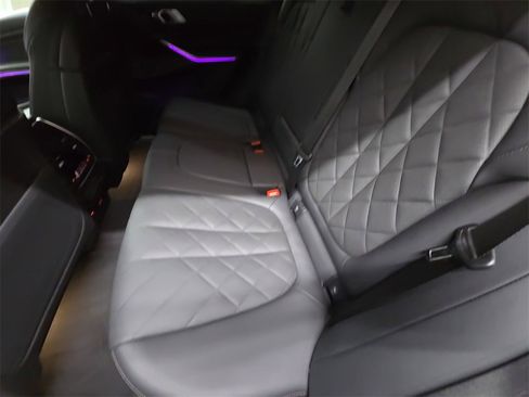 Used 2025 BMW X5 xDrive40i image 15