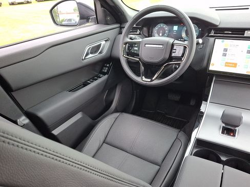 New 2026 Land Rover Range Rover Velar S AWD/4WD image 8