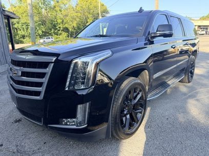 Used 2019 Cadillac Escalade ESV 2WD