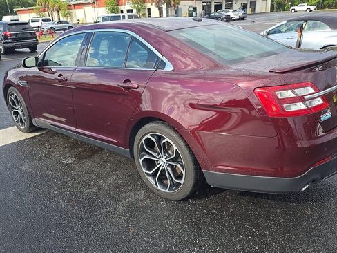 Used 2018 Ford Taurus SHO w/ Driver Assist Package AWD/4WD image 5