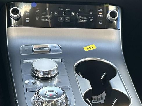 New 2026 Genesis GV70 2.5T Advanced AWD/4WD image 26
