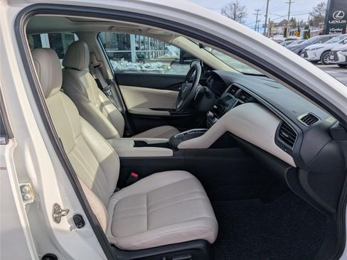 Used 2019 Honda Insight Touring image 11