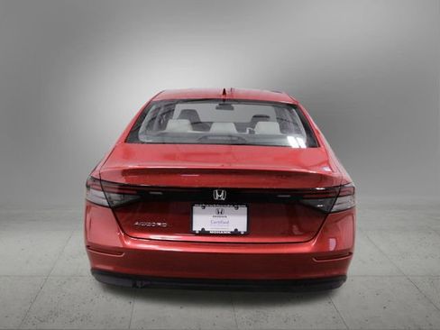 Certified 2025 Honda Accord LX image 5