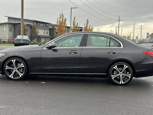 Used 2022 Mercedes-Benz C 300 4MATIC Sedan image 6