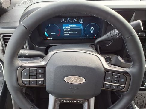 New 2025 Ford F450 Platinum image 8